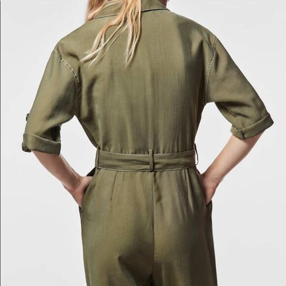 Zara blogger favorite jumpsuit - Picture 11 of 13